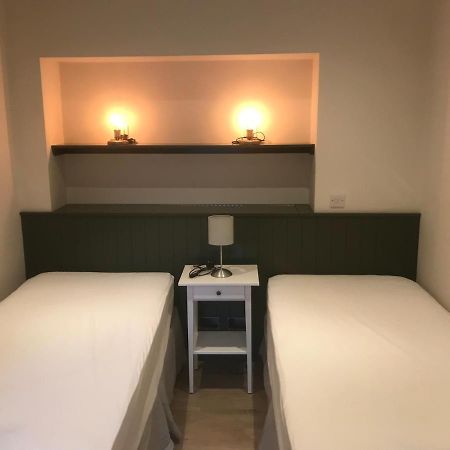 Eyre Luxury Apartment Голуей Екстериор снимка